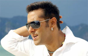 Busy Salman Khan gets dumped?